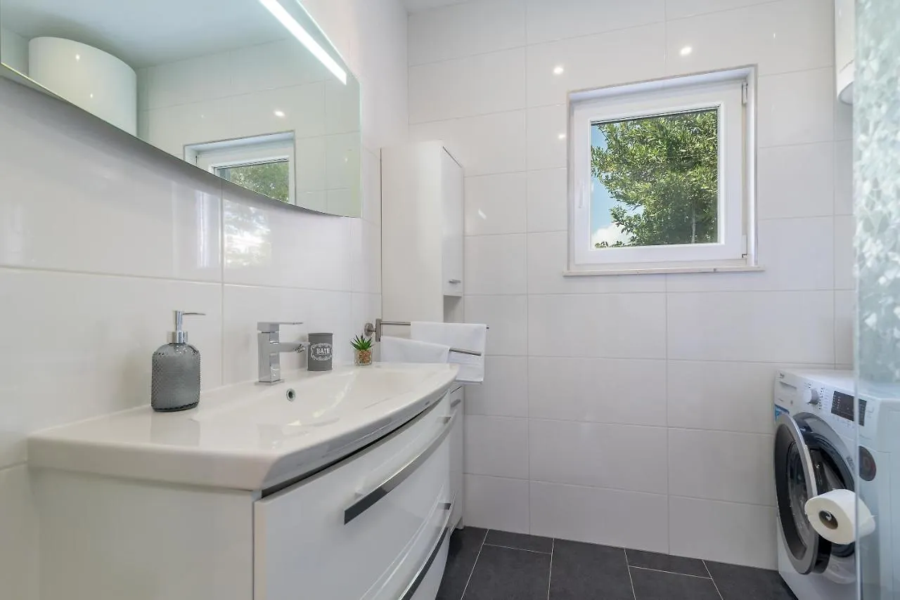 Apartment Ela Trogir