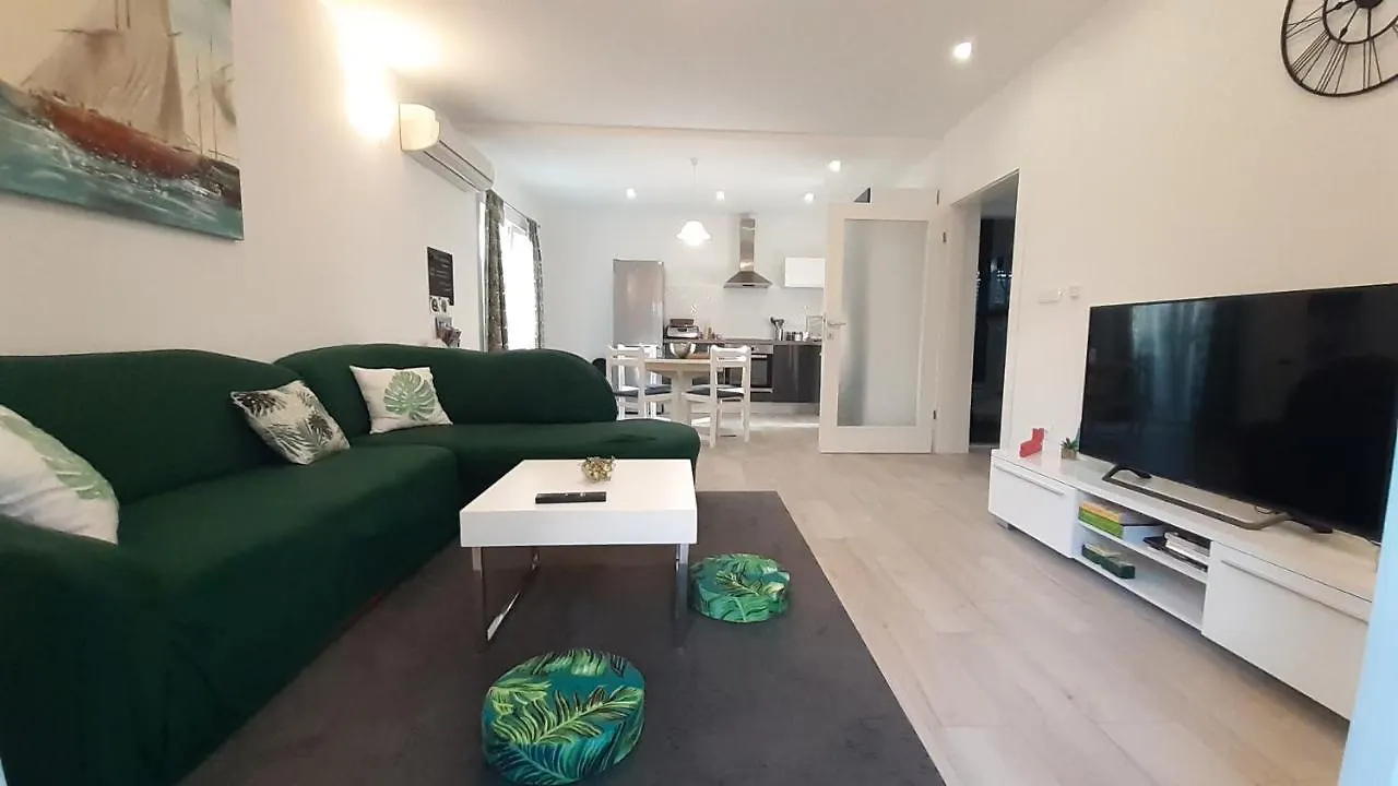 Apartment Ela Trogir