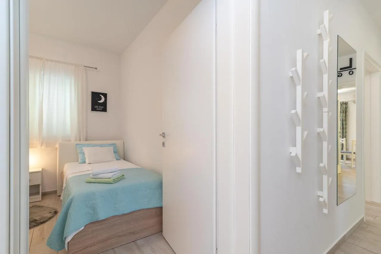 Apartment Ela Trogir
